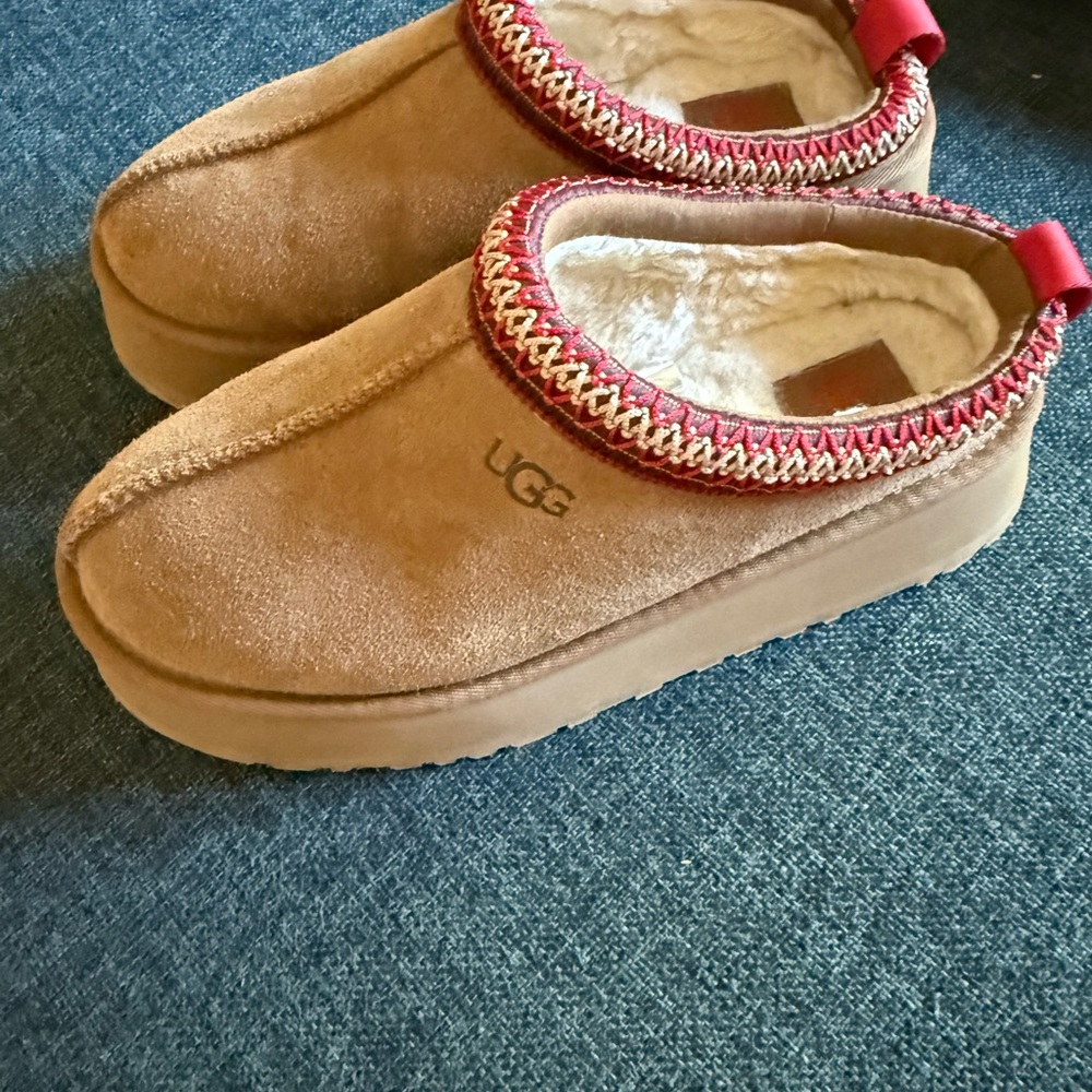 UGG Tan Suede Slippers with Red and Gold Accents